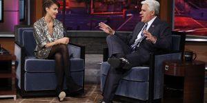 Jessica Alba in collant neri