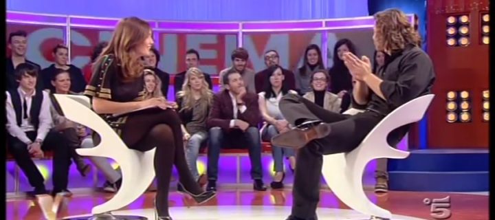 Caterina Balivo in collant neri: un video da impazzire